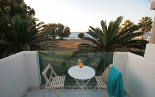 Irina Beach Hotel
