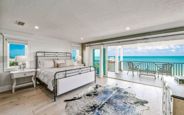 Bay View Beauty by AMI Locals