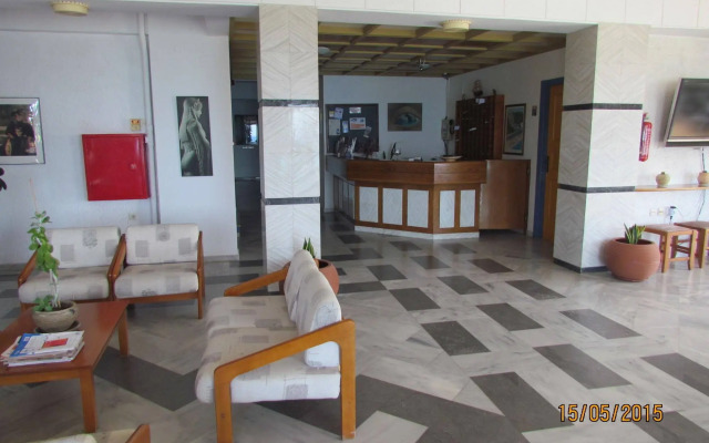 Archipelagos Hotel