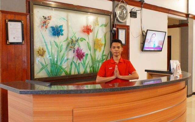 OYO 1333 Wisata Hotel