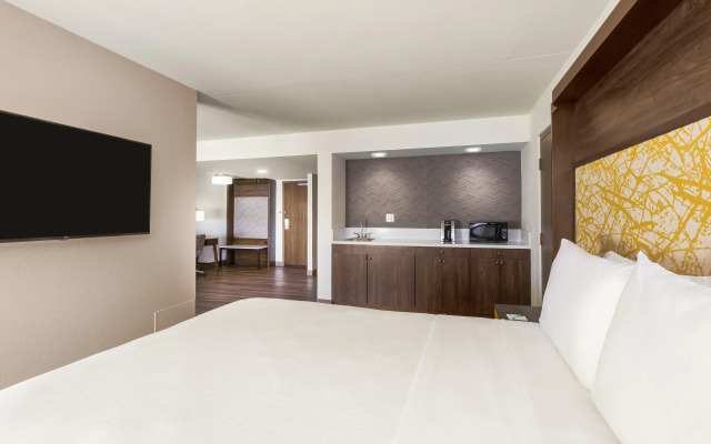 Holiday Inn La Mirada – Buena Park by IHG