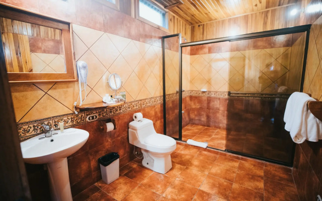 Hotel Heliconia - Monteverde
