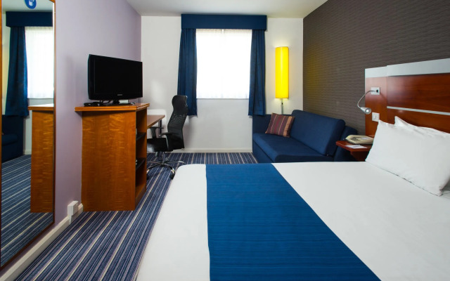 Holiday Inn Express Burton Upon Trent by IHG