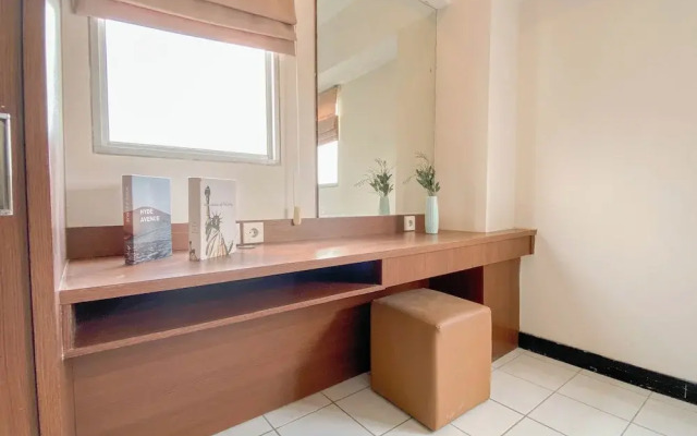 Best Location And Cozy 2Br At The Wave Kuningan Apartment