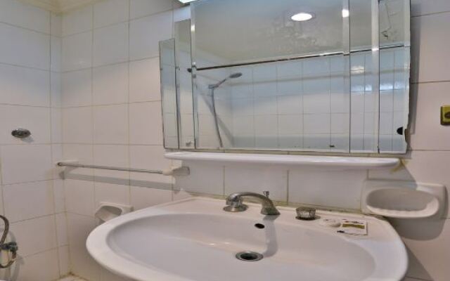 OYO 440 Edraj Furnished Units