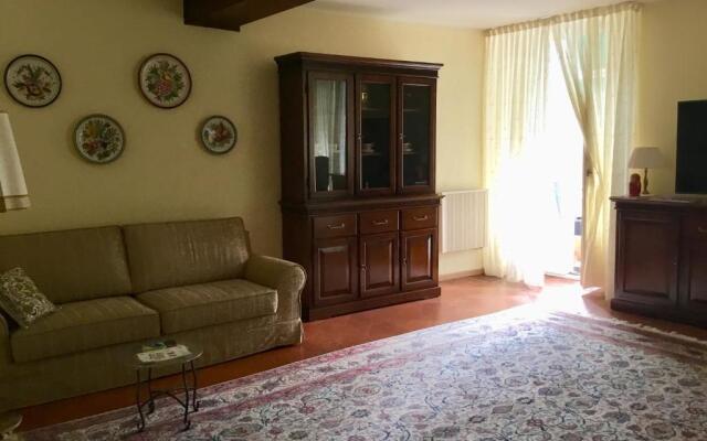 Central lakefront apartment