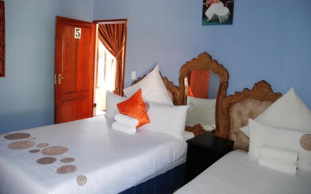 Paula's Guest House