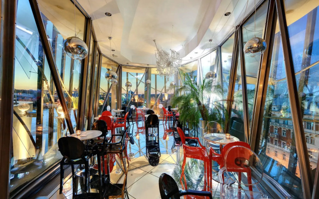 Dancing House – Tančící dům hotel