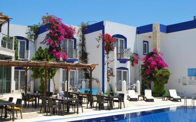 Serpina Hotel - Adults Only