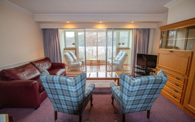 Loch Rannoch Highland Club Studio 05