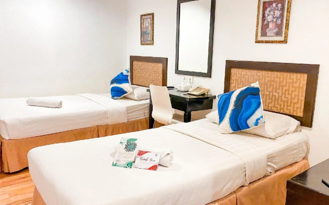 Desa Queenspark Hotel