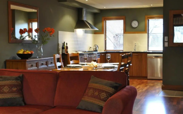 Luxury on Lansdown