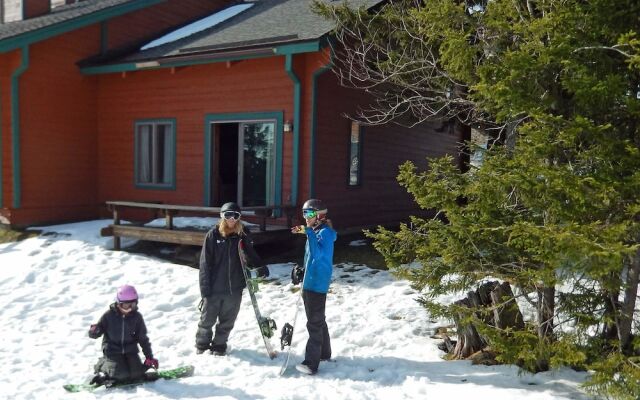 3 Br: Powder Monkey 14