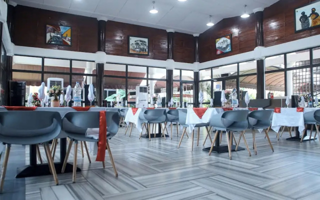 Hotel le Supreme Grand-Bassam