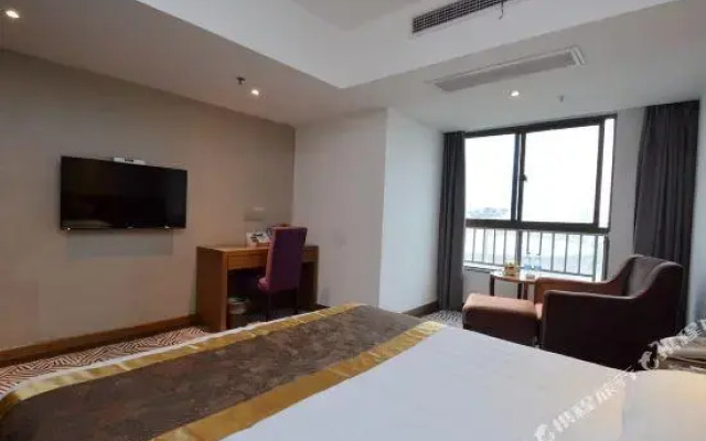 Super 8 by Wyndham Huaian Xuyi Wu Zhou Guo Ji