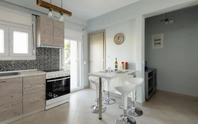Bright Spacious Two-bedroom Apartment