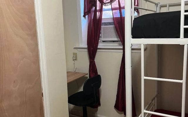Lovely 2 Bedroom In Brooklyn Sleeps 5