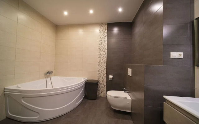 Mount Ararat View 2-bedroom Apartment