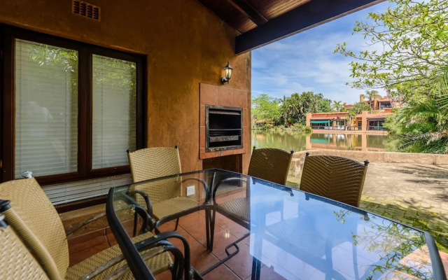 San Lameer Villa Rentals 2306