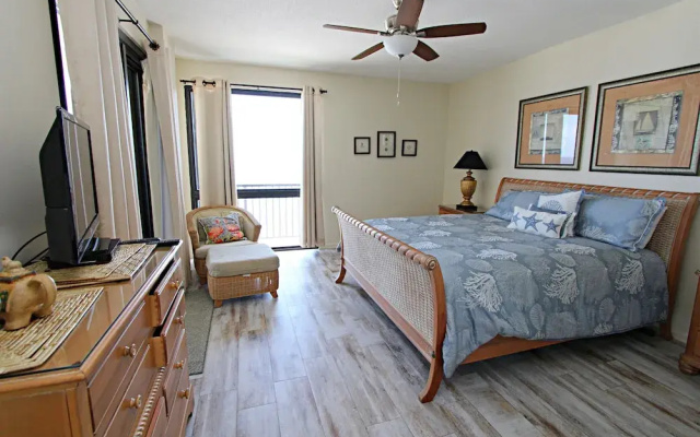 Romar House