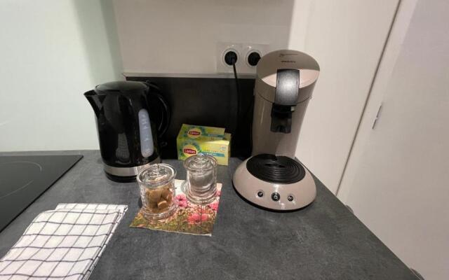 Beau Studio Neuf Proche du Centre Et de Nausicaa