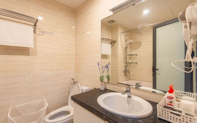 Sunny Home Apartment