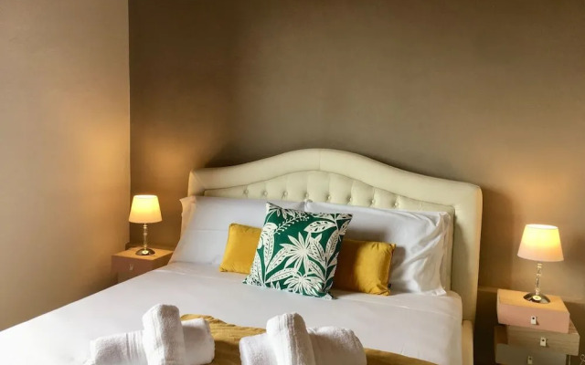 AwesHome - Lungarno Bellavista Penthouse