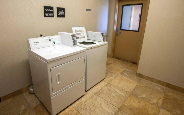 Hampton Inn & Suites Houston - Rosenberg