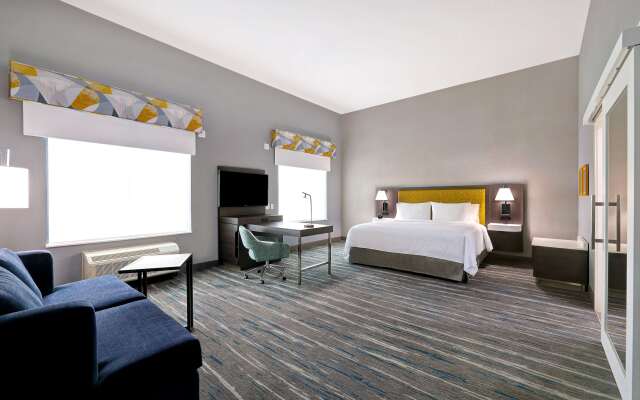 Hampton Inn & Suites Houston East Beltway 8