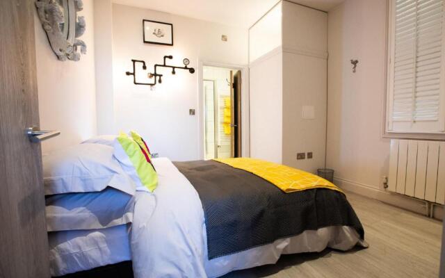Nadler House 1 Bed Basement Apartment