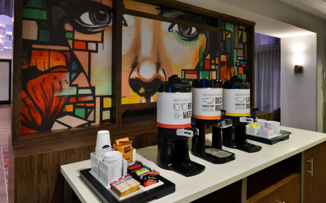 Hampton Inn & Suites Las Vegas Airport