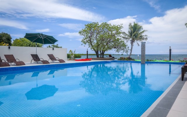 Landers Bay Resort & Spa Fiji
