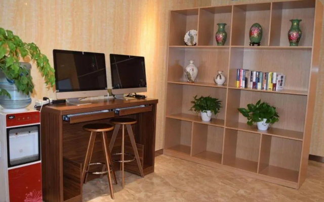 GreenTree Inn Zhengzhou Xingzheng City Longhu Town Xiangyun Road Express Hotel – Guest Rooms – Zhengzhou