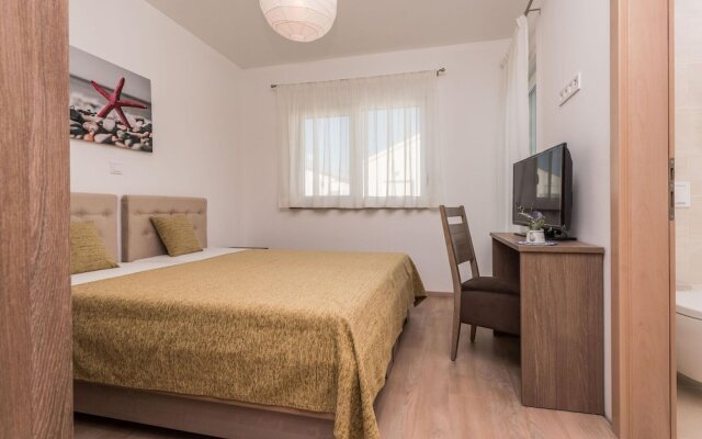 Apartment in Croatia by the Adriatic Coast