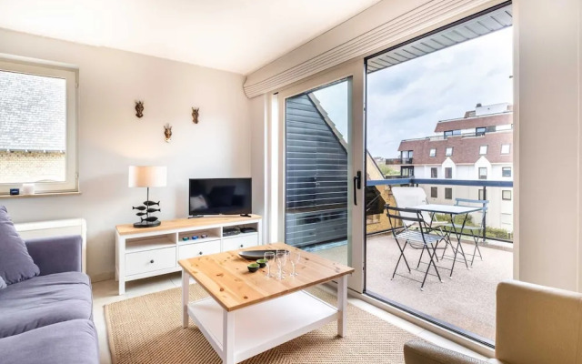 Apartment in Koksijde With sea Beach