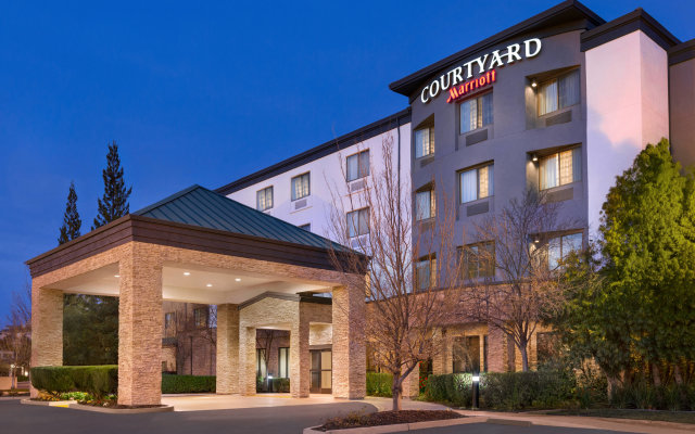 Courtyard by Marriott Sacramento Folsom