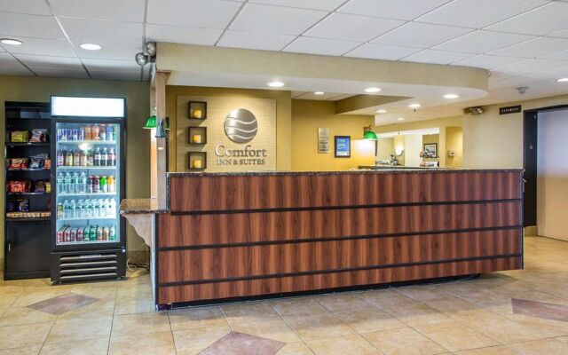 Comfort Inn & Suites