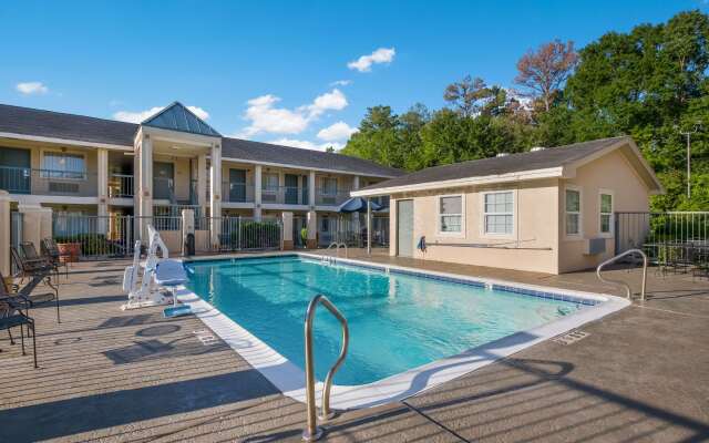 Quality Inn & Suites Lufkin