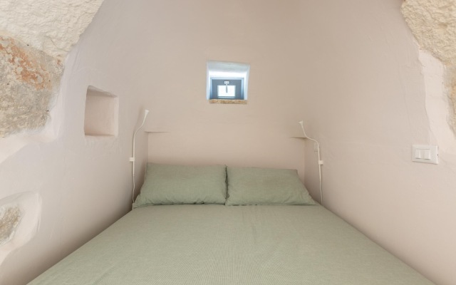 2495 Trullo I Tre Fichi by Perle di Puglia