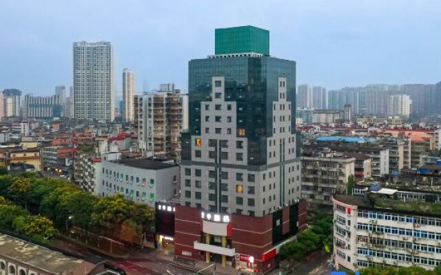 Ji Hotel Nanchang Bayi Square Yangming Dong Road