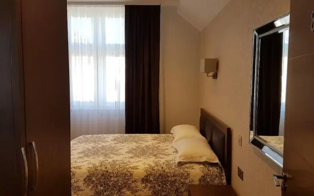 OYO The Kilburn Arms