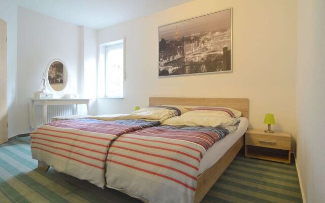 Luxurious Apartment in Ulmen near Lake