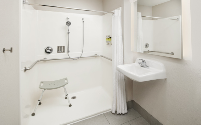 Staybridge Suites Durham/Chapel Hill by IHG