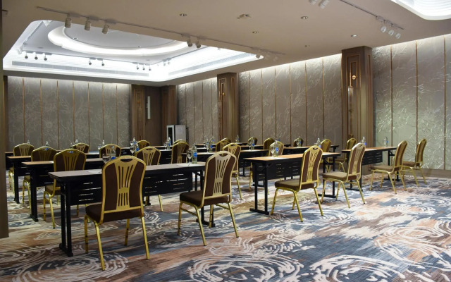 Chor Cher - The Luxury Green Hotel