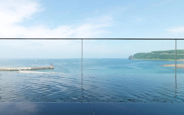 KITAKOBUSHI SHIRETOKO Hotel & Resort