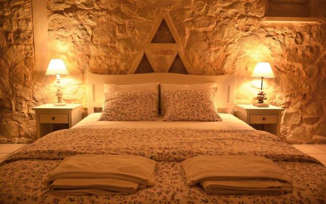 Olive Coast Suites