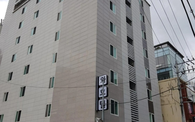 WA Hotel Nampo