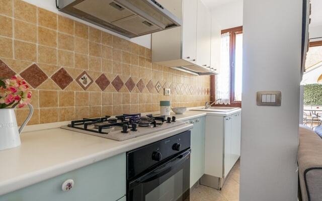Comfortable Holiday Home in Lu Bagnu Near Seabeach