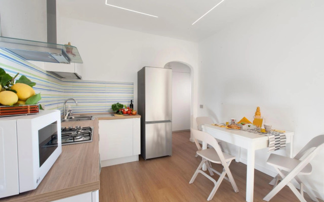 Sara Luxury Apartment 1