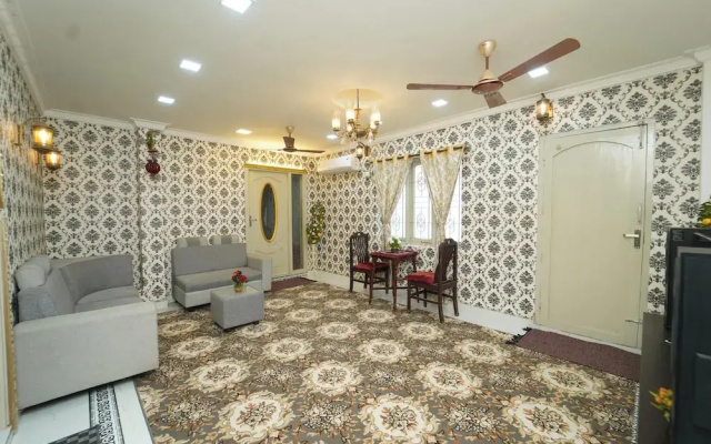 Blue Horizon Apartment 2bhk Nr Marina Beach